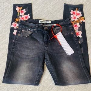 SOLD! Off-White Floral Embroidered Skinny Jeans